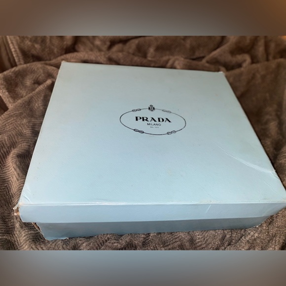 LEATHER PRADA BOOTS WITH POUCH ON THE SIDES ! - Picture 8 of 10